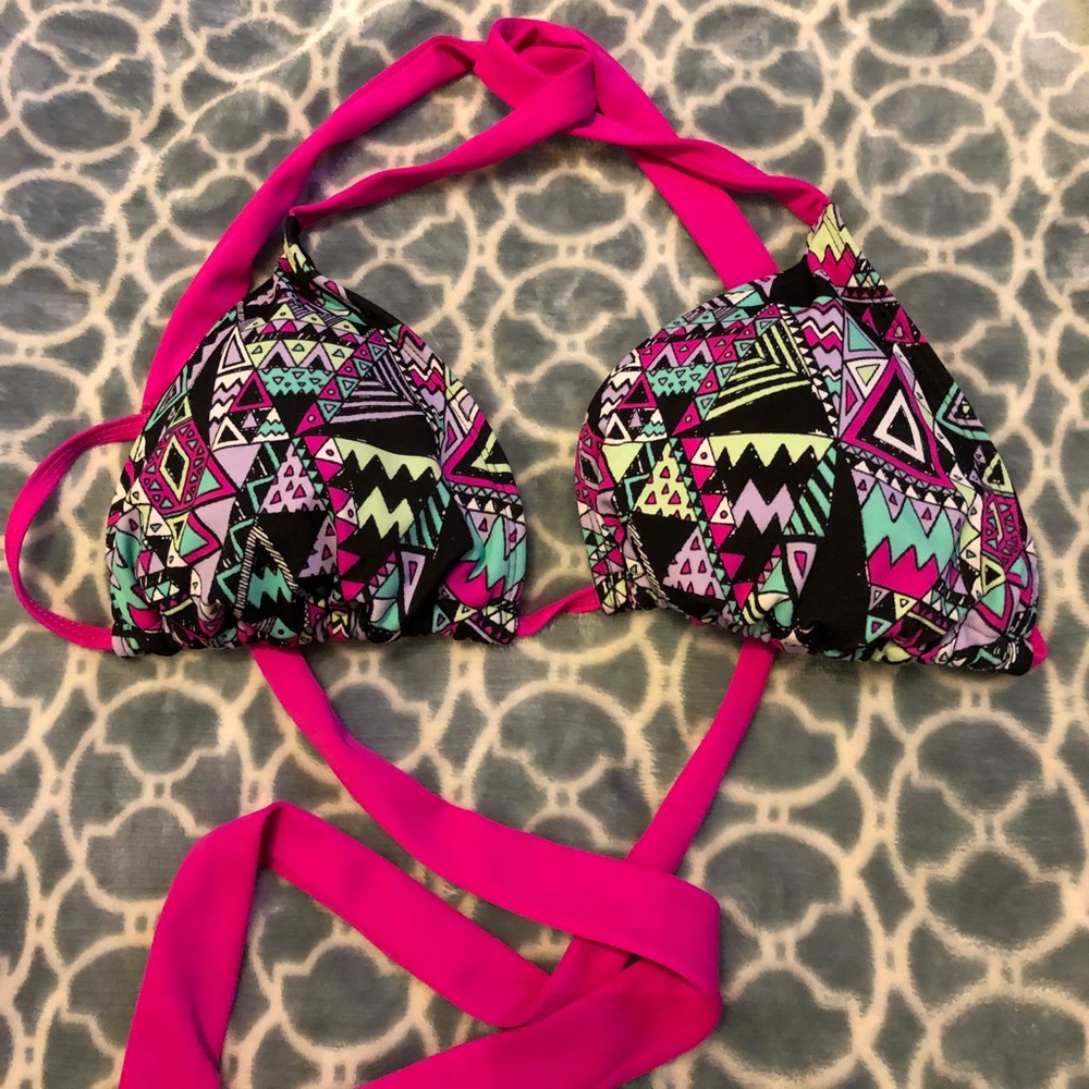 Pink and black bikini top. NWOT.